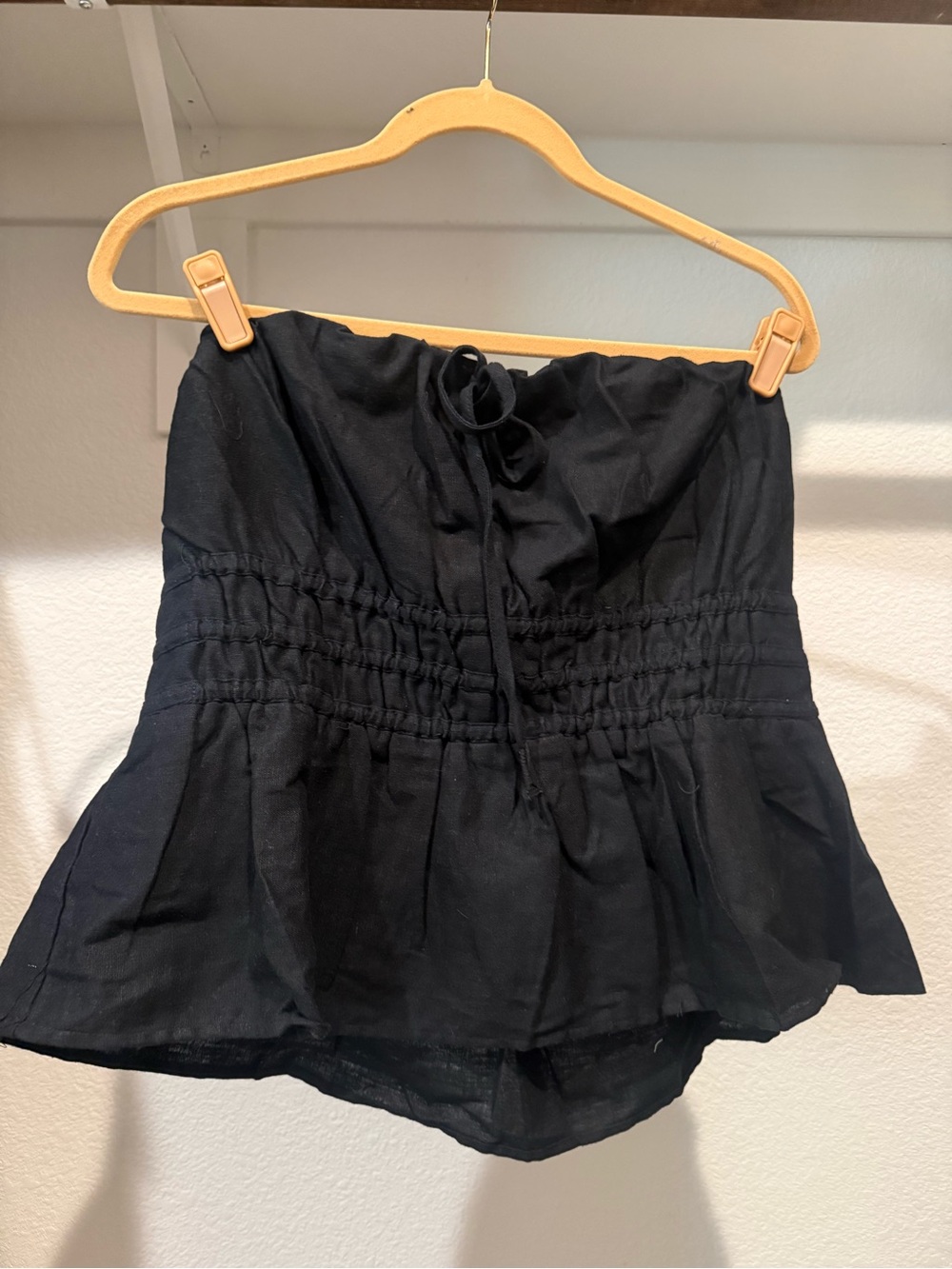 Anthropologie Strapless Smocked Peplum Top in Black - Picture 2 of 6